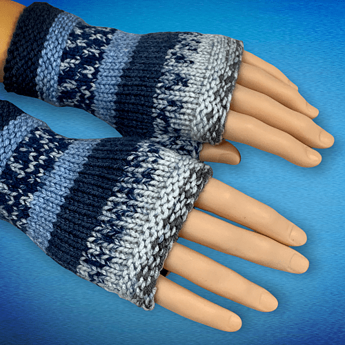 Simple to Knit Fingerless Gloves