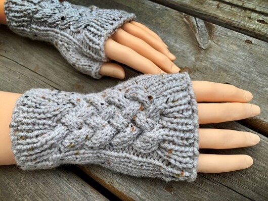 Cable Fingerless Gloves