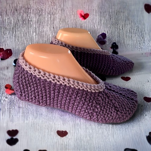 Free Knitting Pattern - Round Toe Slippers